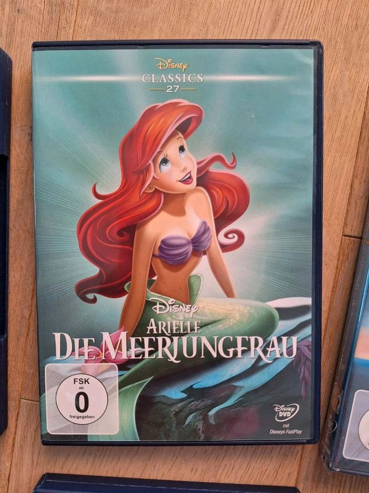 Disney DVDs (Arielle,Bambi 2,Küss den Frosch,Feenflügel,Cars in Wankendorf