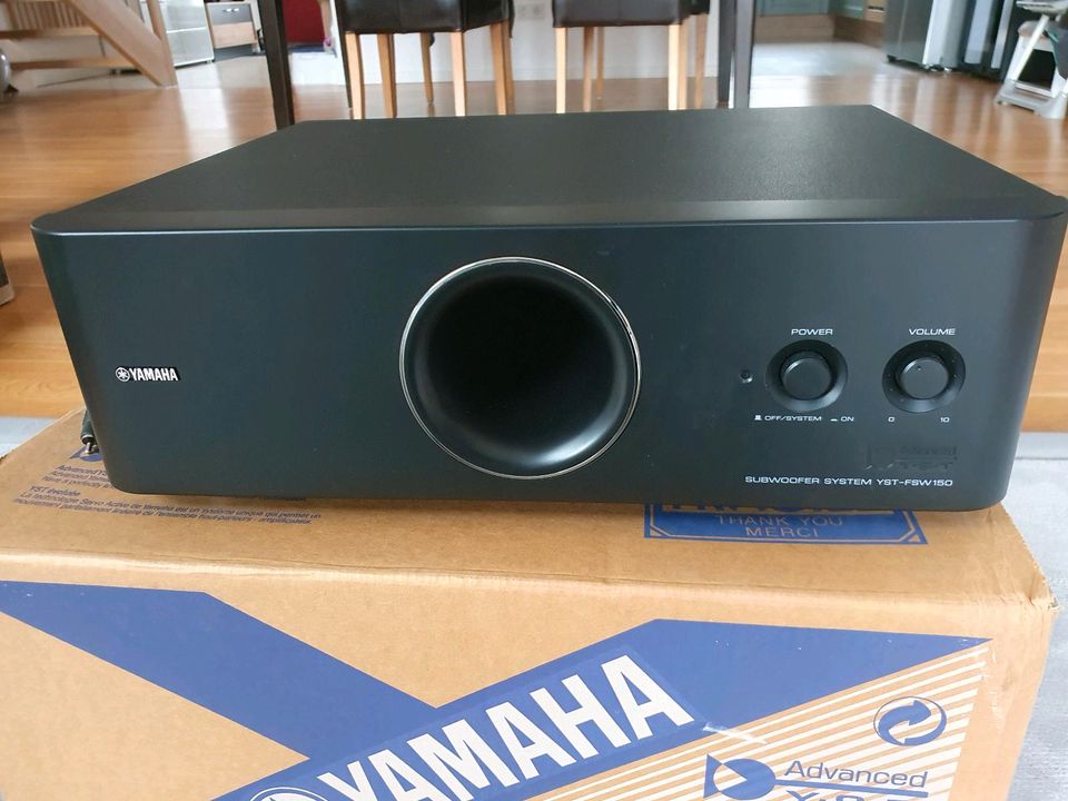 Yamaha Soundbar HYT 4070 mit Subwoofer YST FSW 150 in Germering