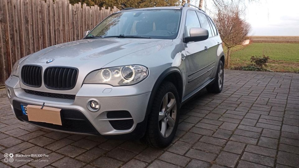 BMW X5 Facelift 140000km, Headup, AHK, kein Rost in Aiterhofen