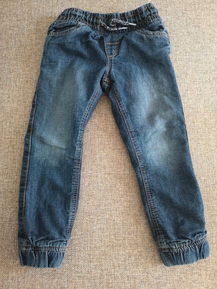 7 Kinderhosen/Jeans  für Jungen Größe 98, Kinderkleidung/Sachen in Solingen