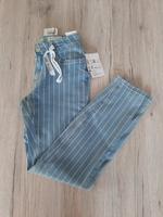 Damen Jeans Denim 1982 Skinny blau/weiß gestreift Gr. 34 Takko Hessen - Fulda Vorschau