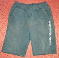 khaki grüne Shorts/ kurze Hose/ Bermudas von S.Oliver Größe 140 Baden-Württemberg - Freiberg am Neckar Vorschau