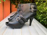 Damen Peeptoe schwarz, Gr.39 Niedersachsen - Seevetal Vorschau