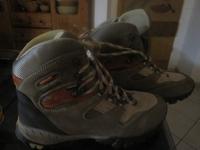 Meindl Wanderschuhe/Trekkingschuhe 40 Leder Goretex NEU Bayern - Gaimersheim Vorschau