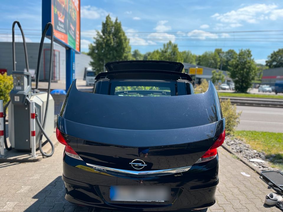 Opel Astra Cabrio 1,8 Scheckheft Zahnriemen Wechsel in Stuttgart