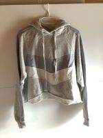 Grauer, gecroppter Hoodie Damen Pull & Bear Rheinland-Pfalz - Birkenfeld Vorschau