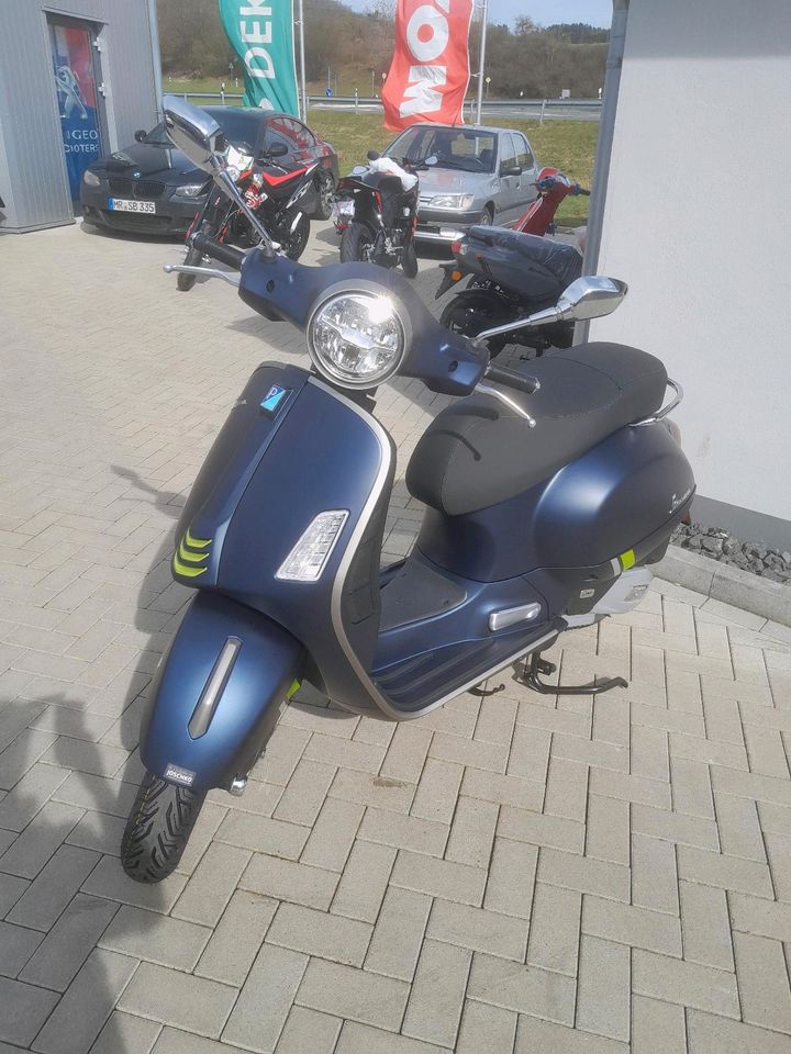 Vespa GTS 300ccm SuperTech %NEU% -Jetzt über 500€ sparen- in Steffenberg