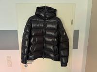 Moncler Maya Daunenjacke Gr. 4 Nordrhein-Westfalen - Hattingen Vorschau