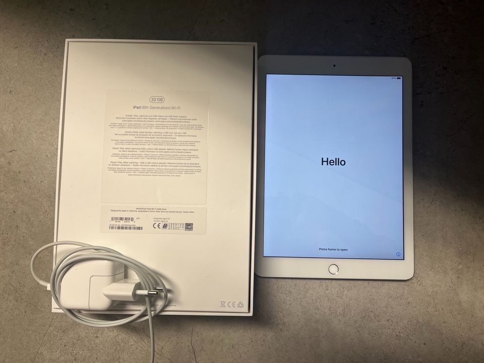 apple iPad Wi-FI 32 GB 6. Generation weiss MR72FD/A A1893 in Gärtringen