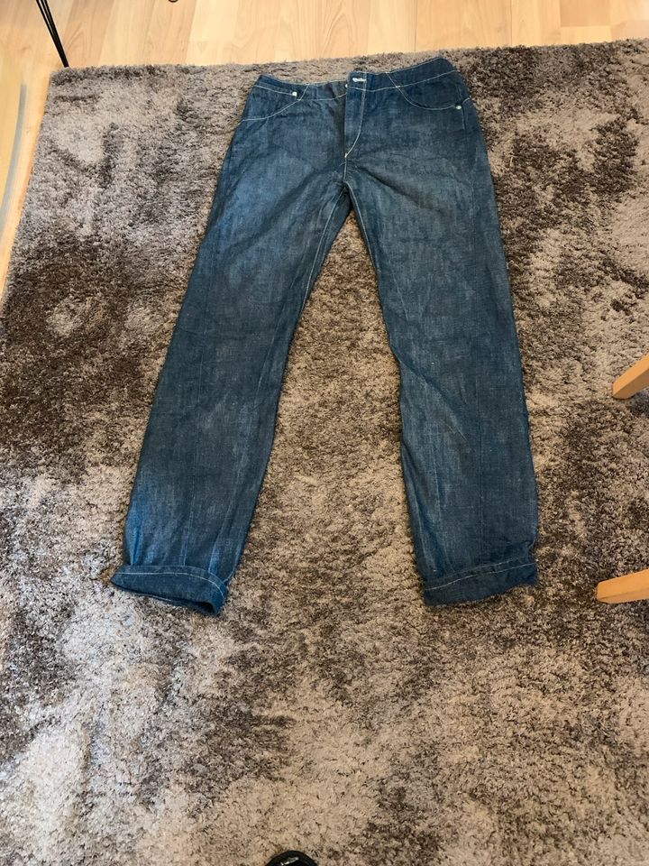 NEU Levi‘s Größe 31x34 in München