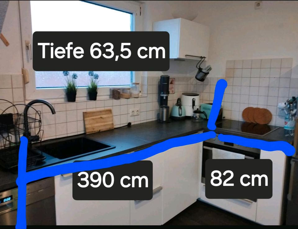 Küche Ikea Landhaus weiß Top Zustand bis Mittwoch in Obernfeld