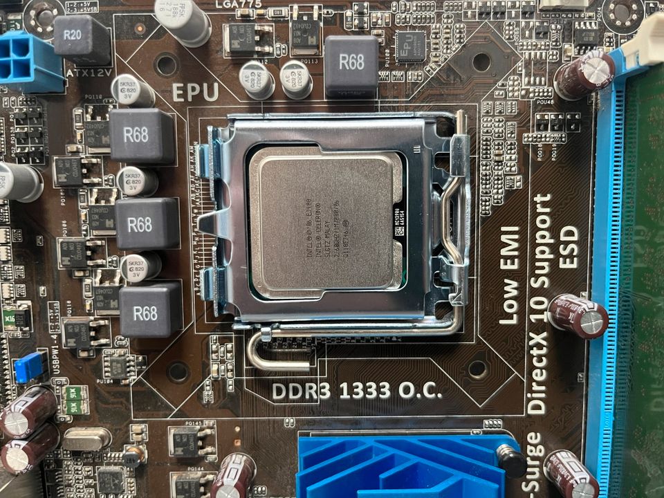 LGA775 Mainboard Kit | Asus PSG41T, Celeron E3400, 8GB Ram in Nürnberg (Mittelfr)