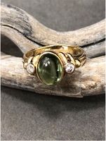 Gelbgold Ring in 333/8k  mit Peridot und Brillanten Bonn - Bonn-Zentrum Vorschau