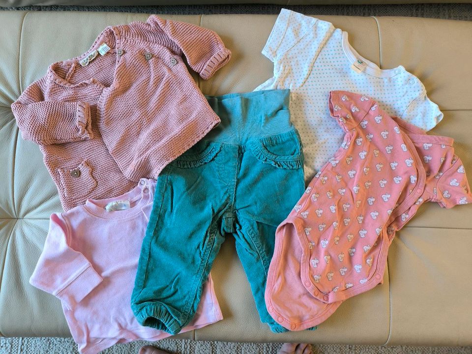 Mädchen Kleidung Set Gr. 62/ 68 Strickjacke Cordhose Baby in Stolpen