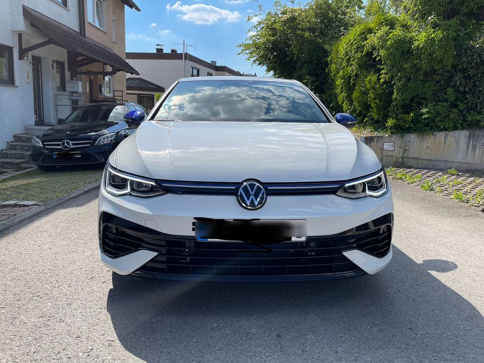 VW Golf 8 R 20years Edition in Waiblingen