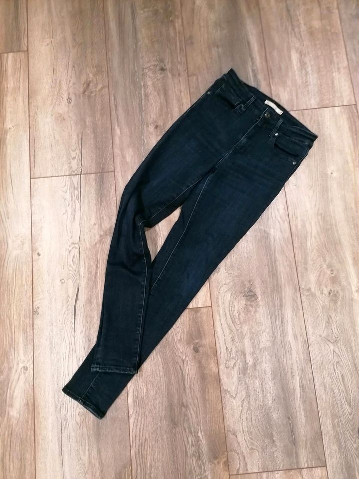 Levi's Jeans"High rise skinny "/Blaue Jeans von Levi's in Römstedt