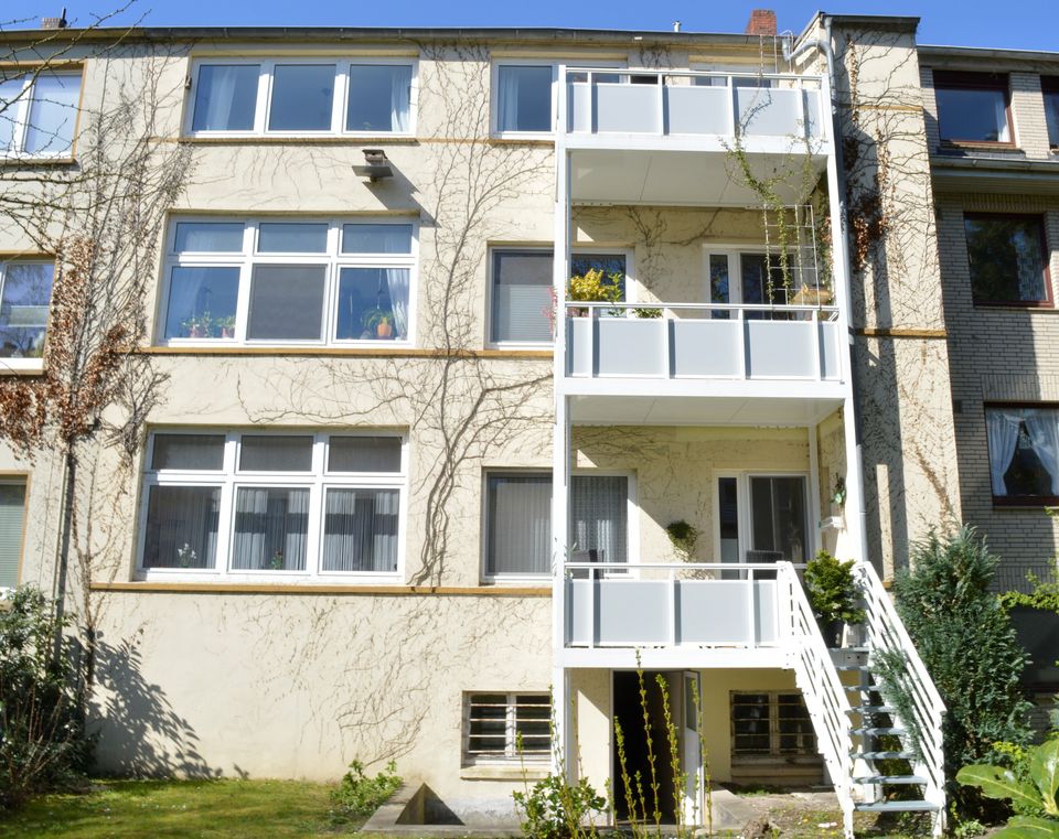 006/003 Schöne 4 ZKB Wohnung mit Balkon im 2. OG im Villenviertel in Wilhelmshaven