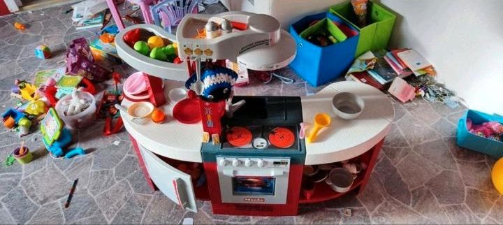 Kinder Spiel-Küche mit Zubehör Kochen Spieleküche in Hettstedt