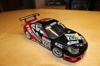 Modellauto 1:18 = Yokohama = Porsche 911 (996) GT 3 RSR AutoArt Nordrhein-Westfalen - Titz Vorschau