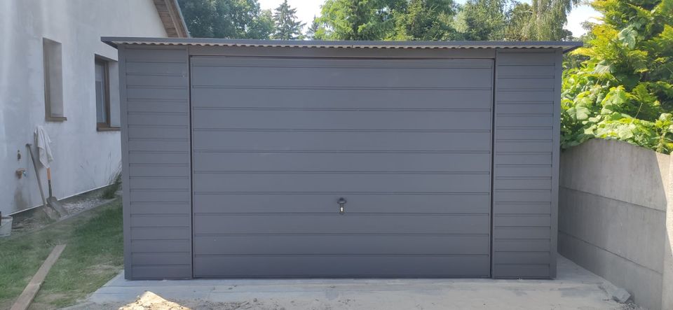 Fertiggarage Metallgarage Gartenschuppen Blechgarage PL 5x6,5 in Illerrieden