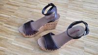 Prada Schuhe mit Keilabsatz Nordrhein-Westfalen - Hückelhoven Vorschau