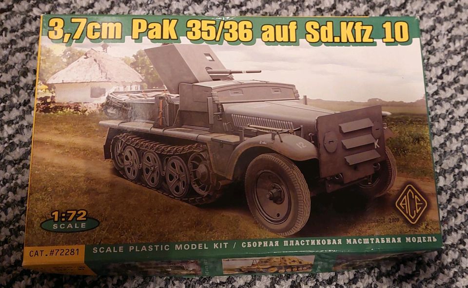 ACE 72281 37 mm PaK 35/36 auf Sd.Kfz 10 in 1:72 Neu in Steinigtwolmsdorf