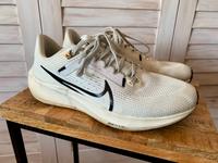 Nike Air Zoom Turnschuhe Gr. 42 weiß Niedersachsen - Northeim Vorschau