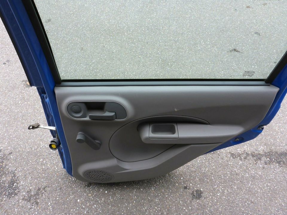 Tür hinten rechts blau FIAT PANDA 169 1.2 in Mühlacker