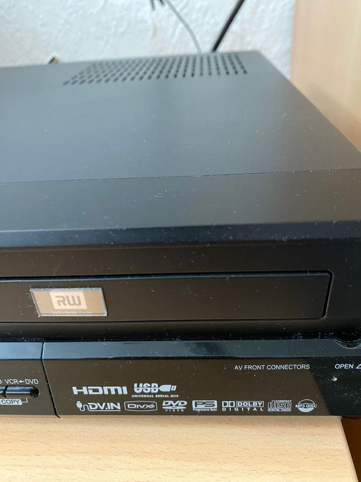 DVD-Recorder mit 6 Kopf Hifi - Stereo in Hamburg