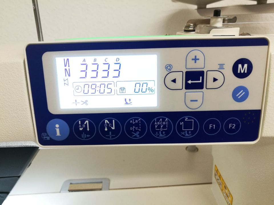 Industrie Nähmaschine - JUKI DDL 8000A - VOLLAUTOMATIK - Fadenabs in Dürnau (bei Bad Buchau)