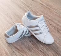 adidas Sneakers Weiß Silber Metallic Sachsen - Görlitz Vorschau