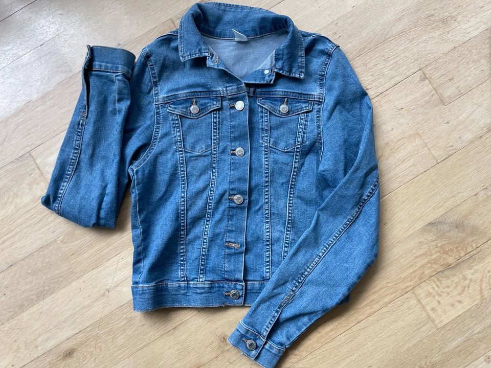 Jeans Jacke Gr.164 in München