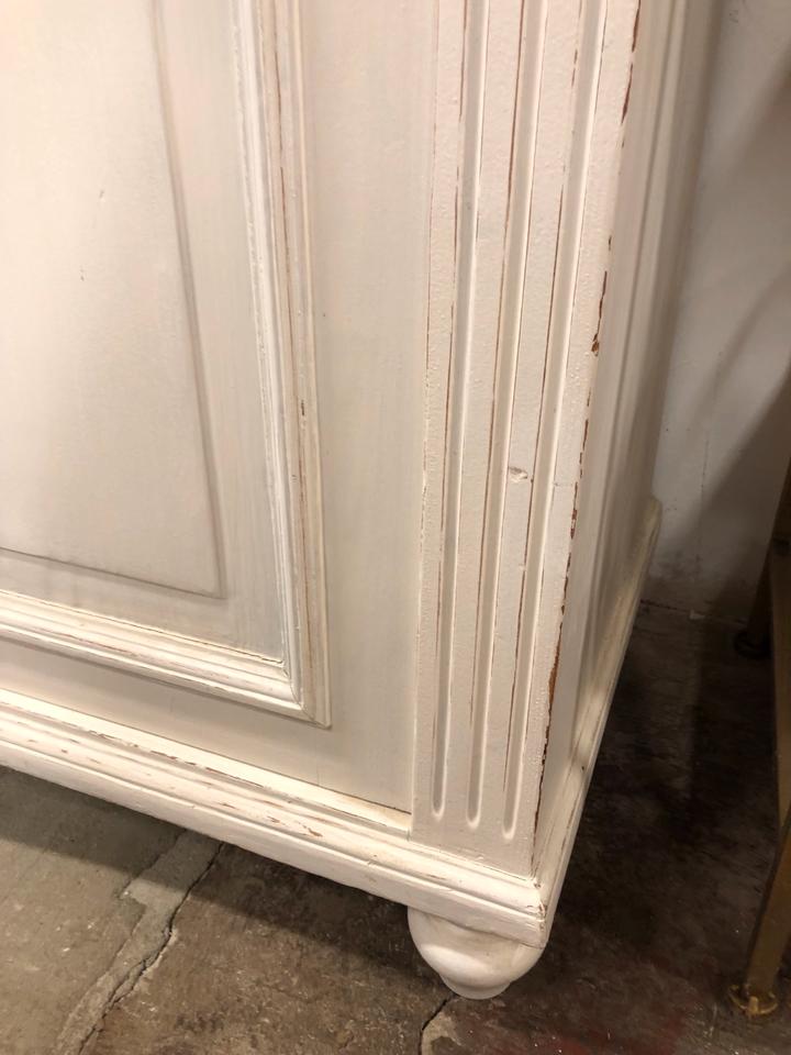 Schrank Antik Küchenbuffet Anrichte Vitrine Vintage Möbel in Hamburg