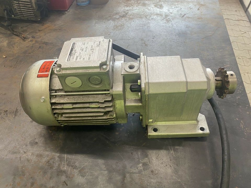 Elektromotor, S1, Getriebemotor, 1,1KW, 97 UPM, Brennholz, in Fulda