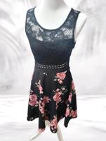 Spitzenkleid mit Blumenmuster – Größe M Niedersachsen - Wolfsburg Vorschau