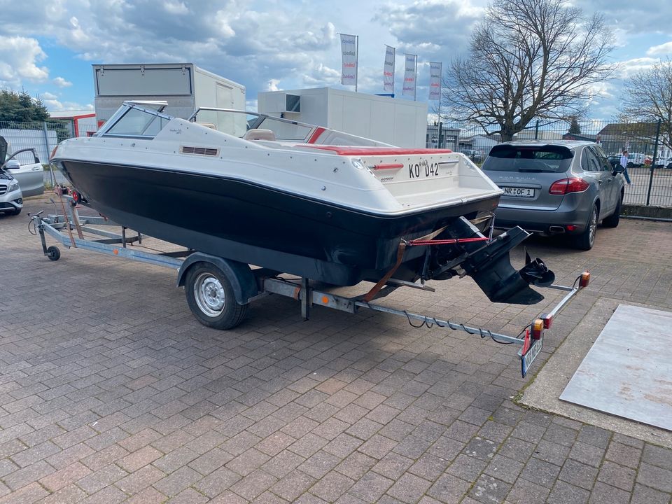 Sportboot 5,7 l Mercruiser Bowrider in Dernbach