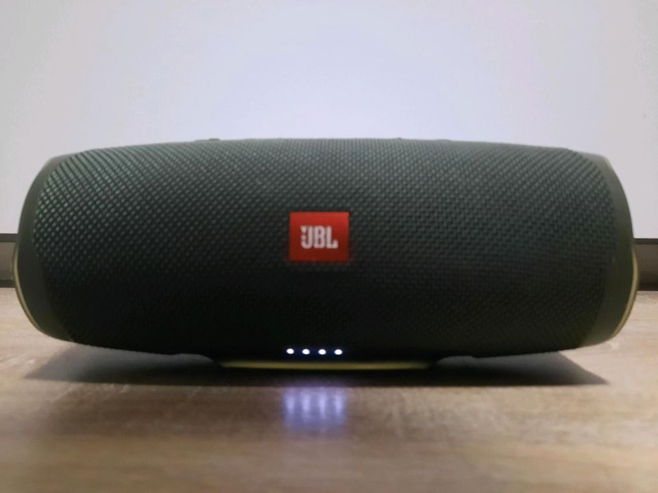 JBL Charge 4 in Vaihingen an der Enz