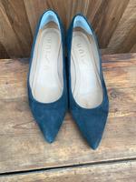 Blaue Pumps von Unisa Gr. 37,5 Bayern - Auerbach in der Oberpfalz Vorschau