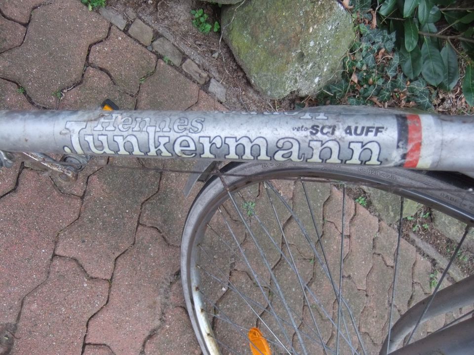 Fahrrad 28 er 5-Gang Hennes Junkermann retro Kettenschaltung in Hohnhorst