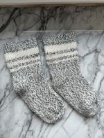 Socken Baby Kleinkind 20 21 22 grau Strick unisex Schleswig-Holstein - Rohlstorf  Vorschau