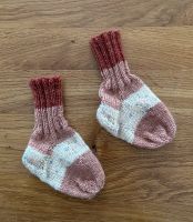 Stricksocken Socken für Babys in braun beige NEU Baden-Württemberg - Rot am See Vorschau
