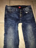 Jeans Gr.140 Mid Hose used Blue Top Jeanshose Mädchen neuwertig Thüringen - Harth-Pöllnitz Vorschau