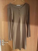 Enges Kleid Niedersachsen - Blomberg Vorschau