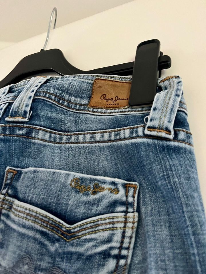 Pepe Jeans Damen in Sömmerda