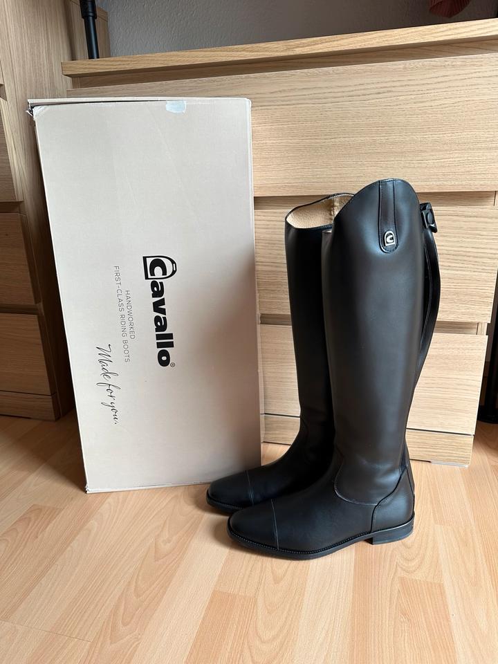 Cavallo Reitstiefel Linus Größe 9 9 1/2 Schaft 51 43 Neu in Groß-Gerau