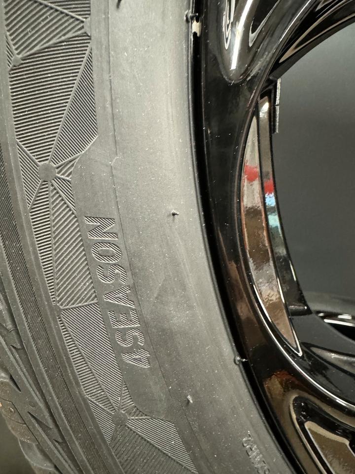 20‘ Allwetter Räder Alfa Romeo Stelvio ABE 255/45/20 Kumho in Kuchen