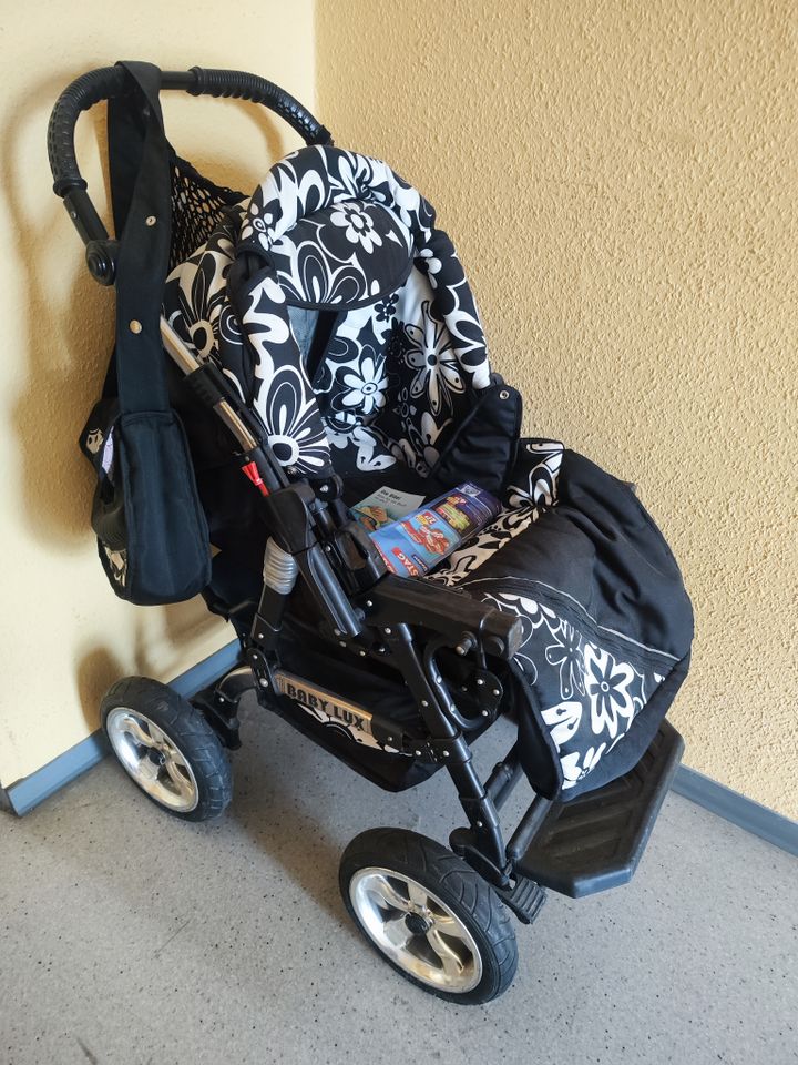 2 Kinderwagen in Zwickau