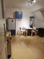 Ab 01.09. gut geschnittene möblierte 2-Zimmer-DG-Wohnung Bayern - Bayreuth Vorschau