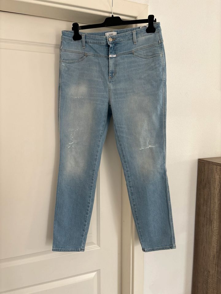 Closed Jeans w34 skinny pusher aktuell in Schwäbisch Hall