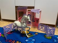 Barbie Pferd + Pferdestall (90er Jahre?) Nordrhein-Westfalen - Borken Vorschau